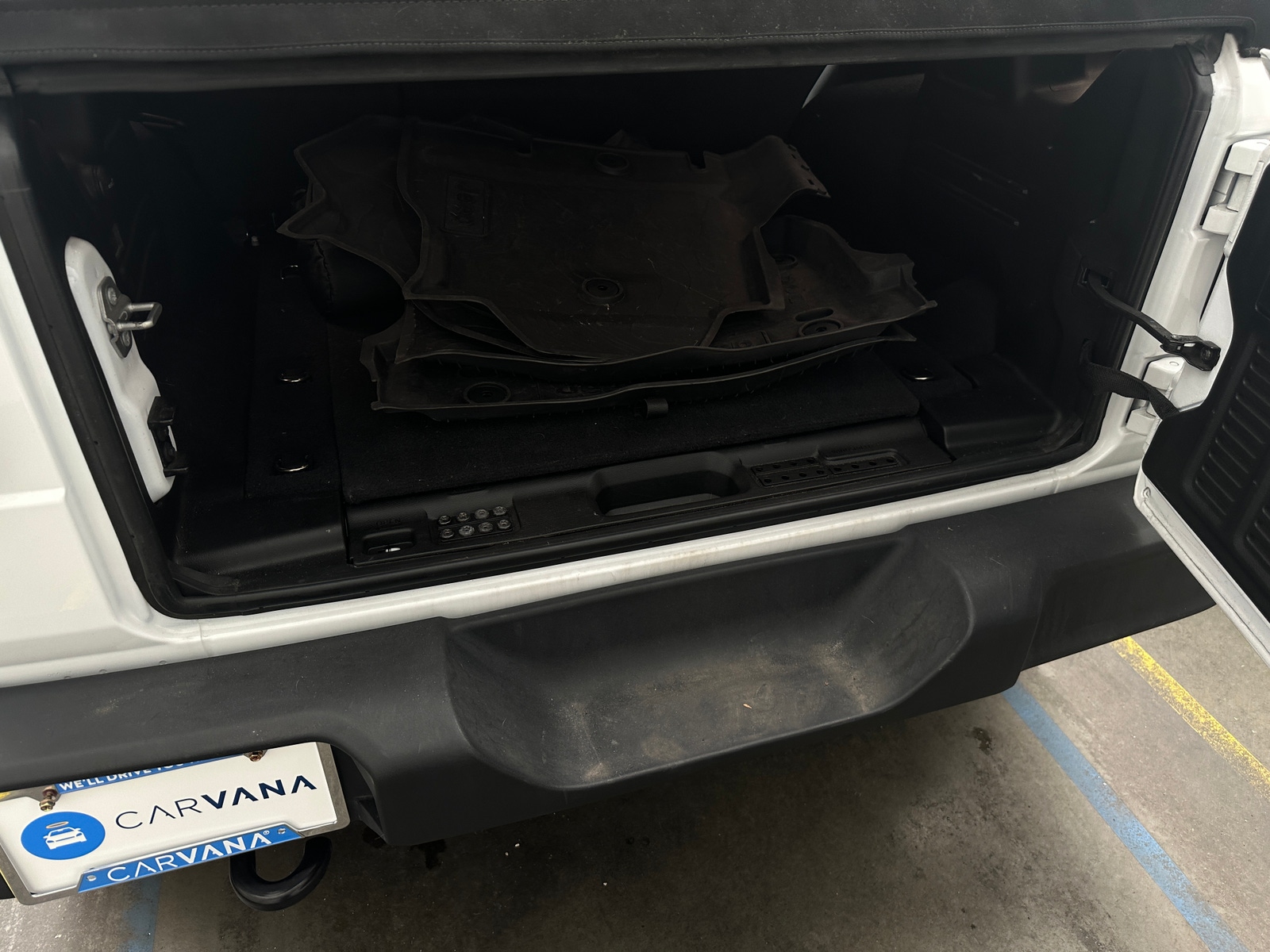 Thumbnail: 2022 Jeep Wrangler - 7