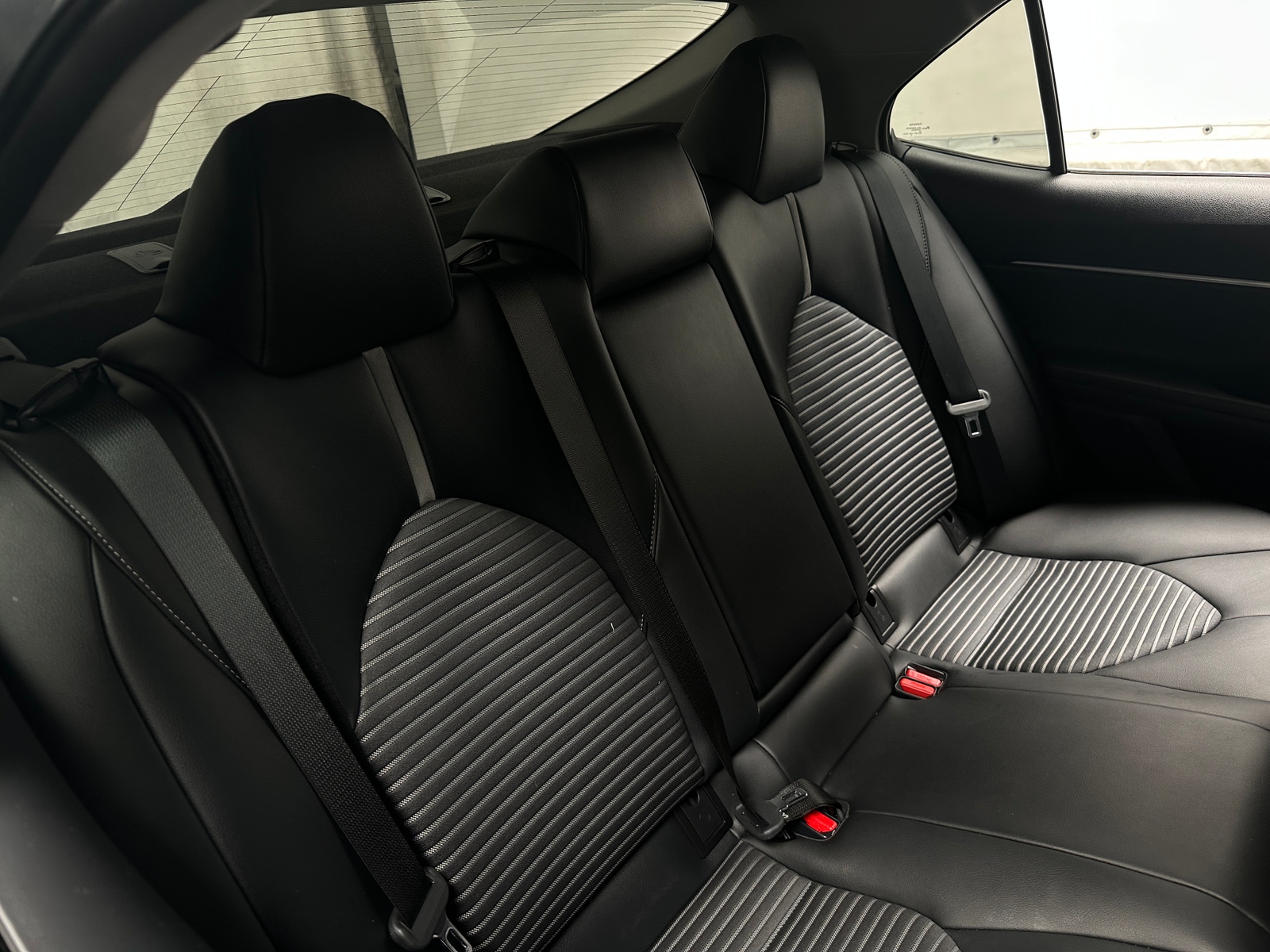 Thumbnail: 2022 Toyota Camry - 6