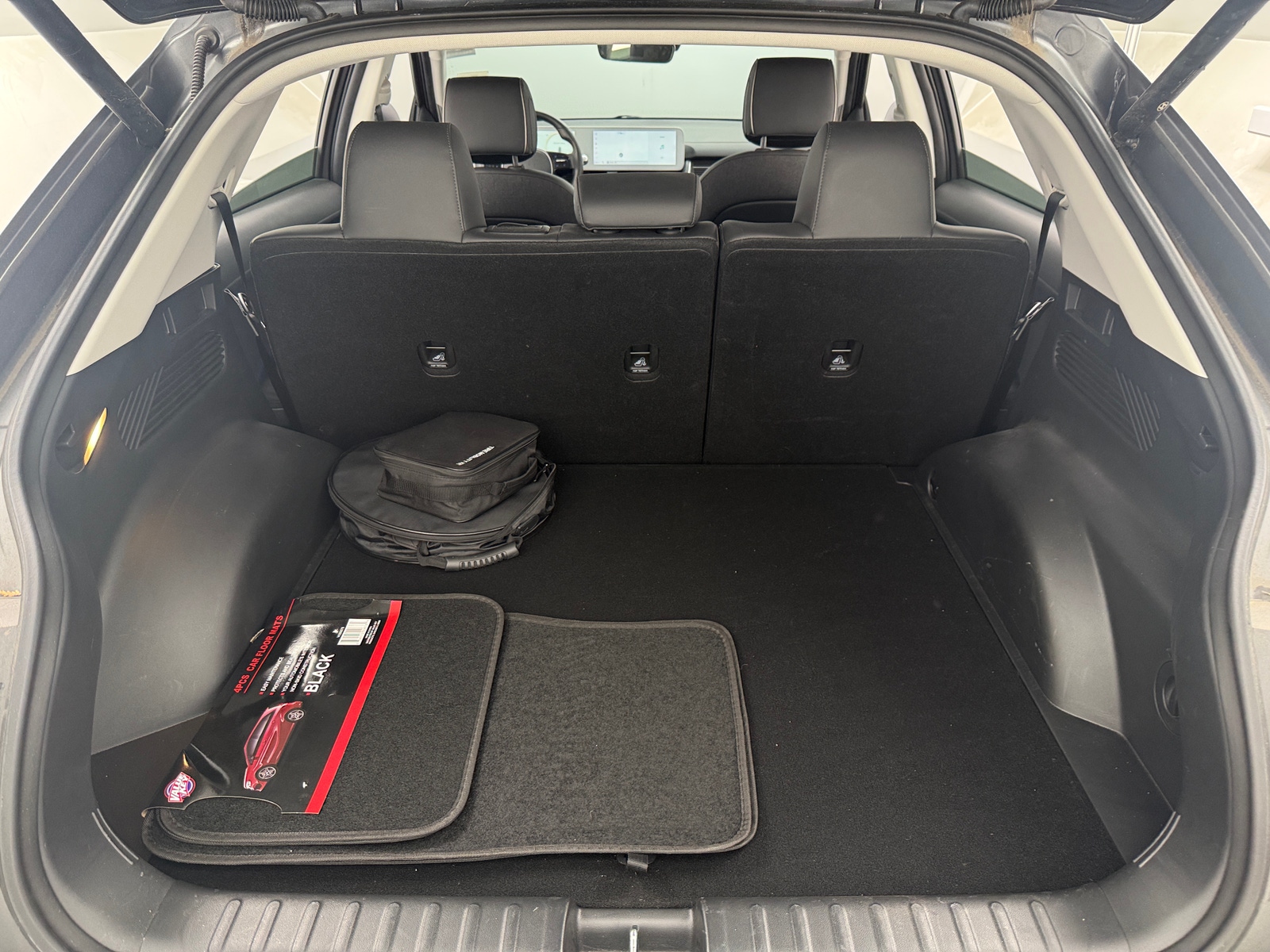 Thumbnail: 2023 Hyundai Ioniq 5 - 6