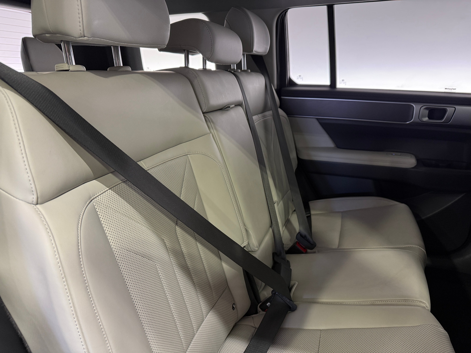 Thumbnail: 2025 Hyundai Santa Fe - 5