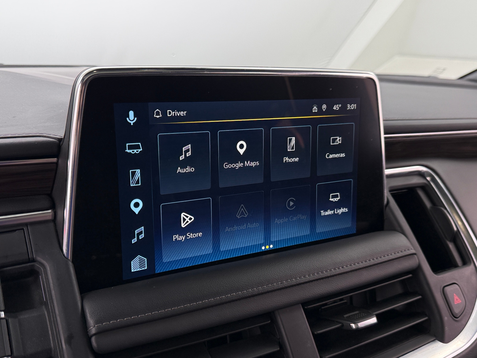 Thumbnail: 2023 Chevrolet Suburban - 3