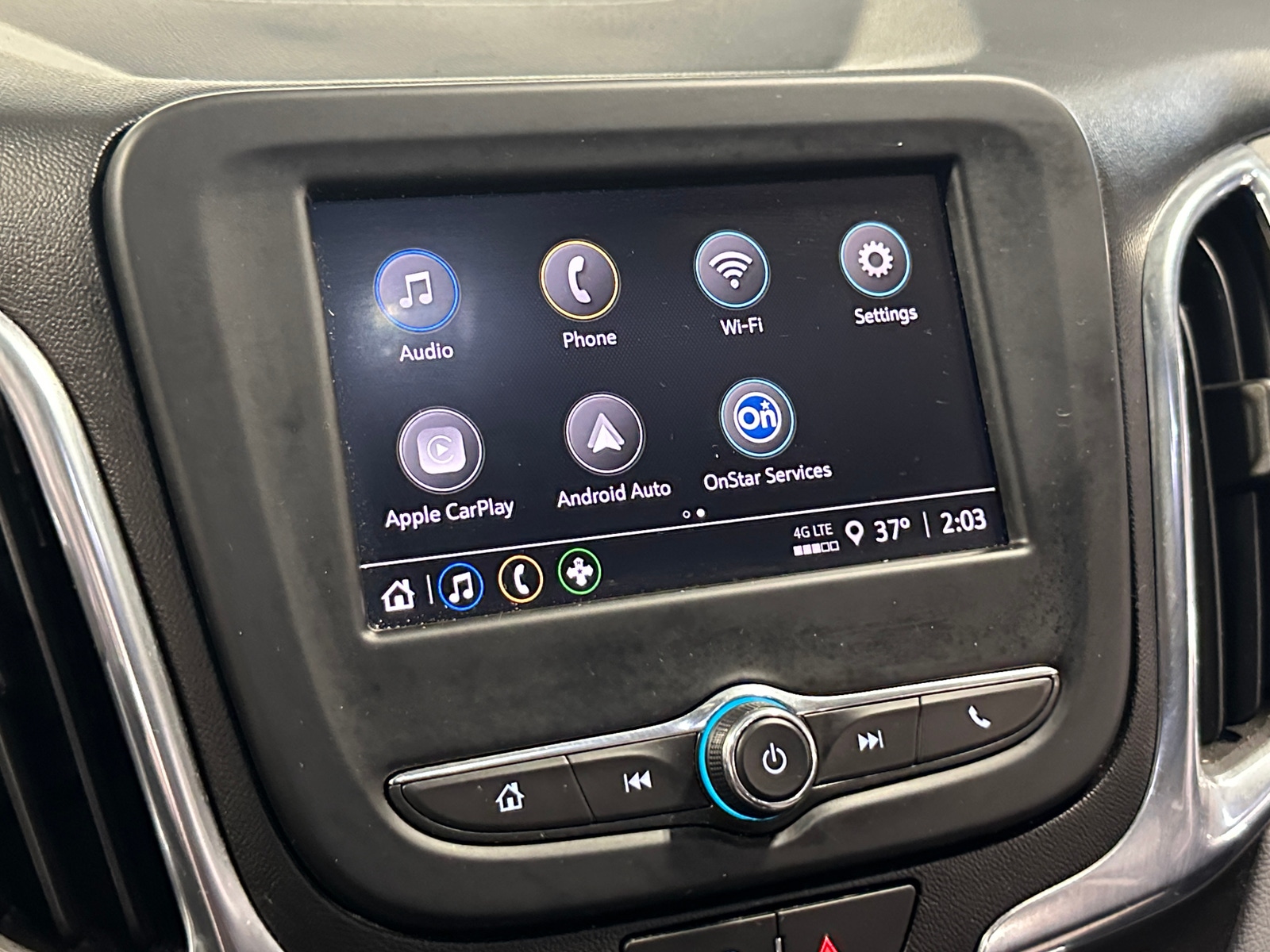 Thumbnail: 2022 Chevrolet Equinox - 4