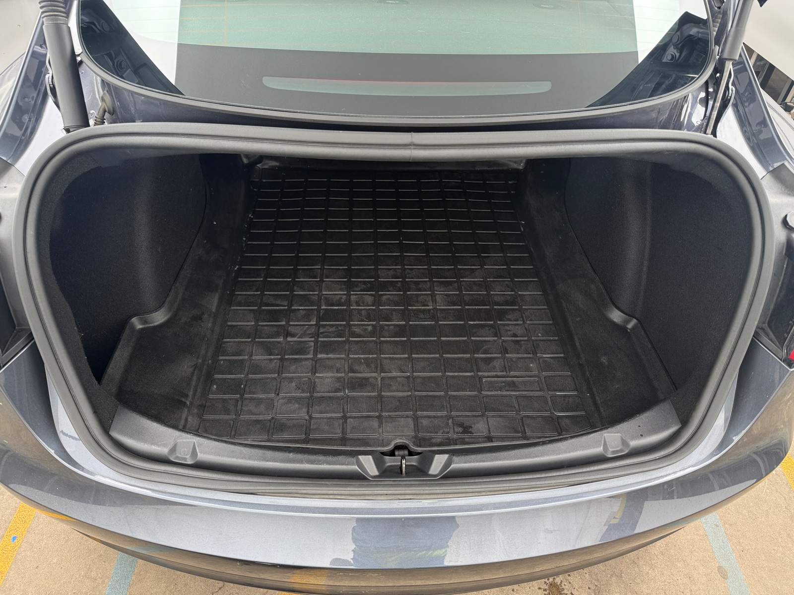 Thumbnail: 2023 Tesla Model 3 - 6