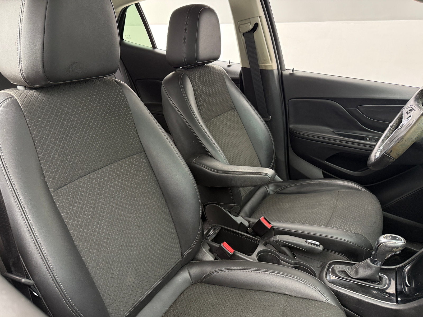 Thumbnail: 2019 Buick Encore - 2