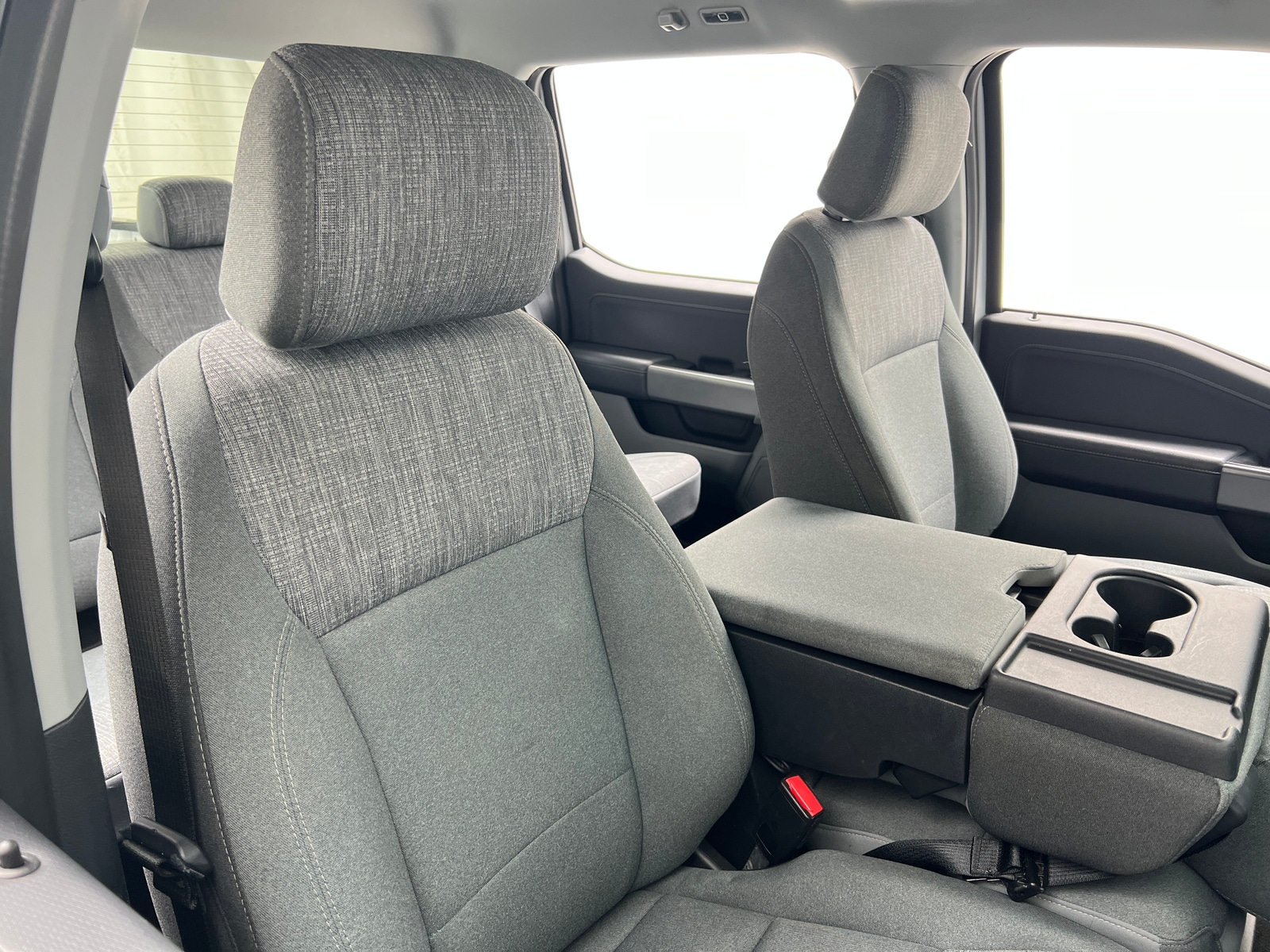 Thumbnail: 2022 Ford Econoline - 2