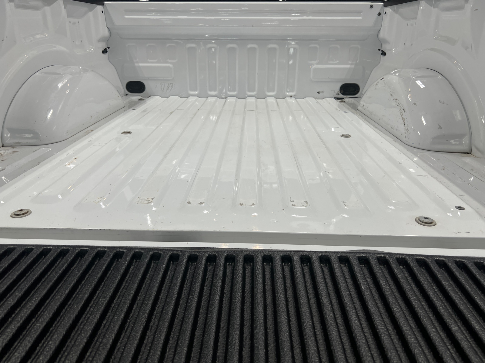 Thumbnail: 2022 Ford Econoline - 7