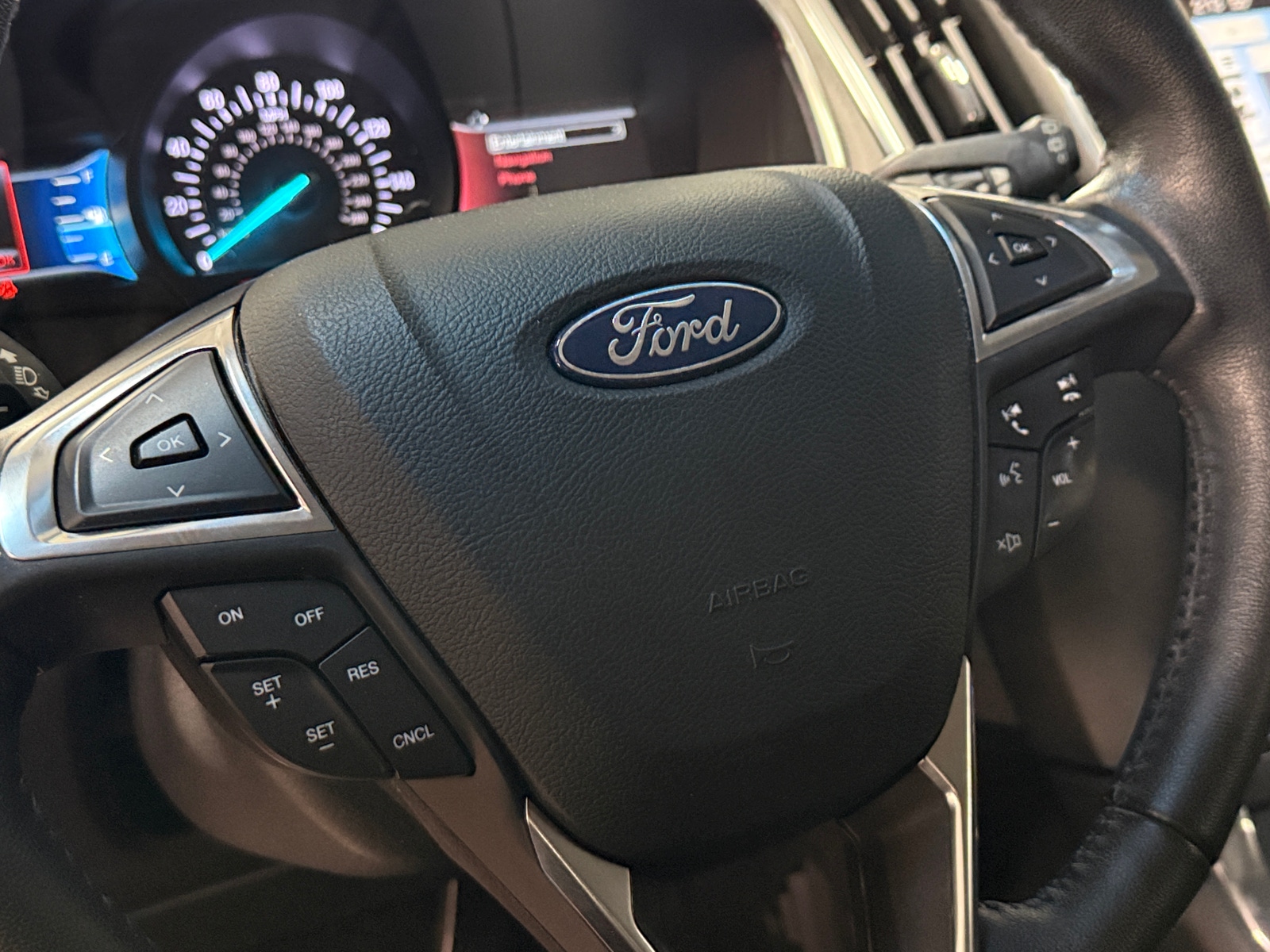 Thumbnail: 2018 Ford Edge - 4