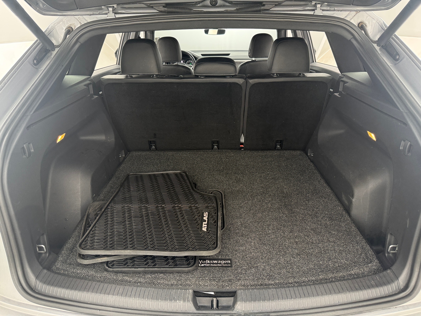 Thumbnail: 2020 Volkswagen Atlas - 6