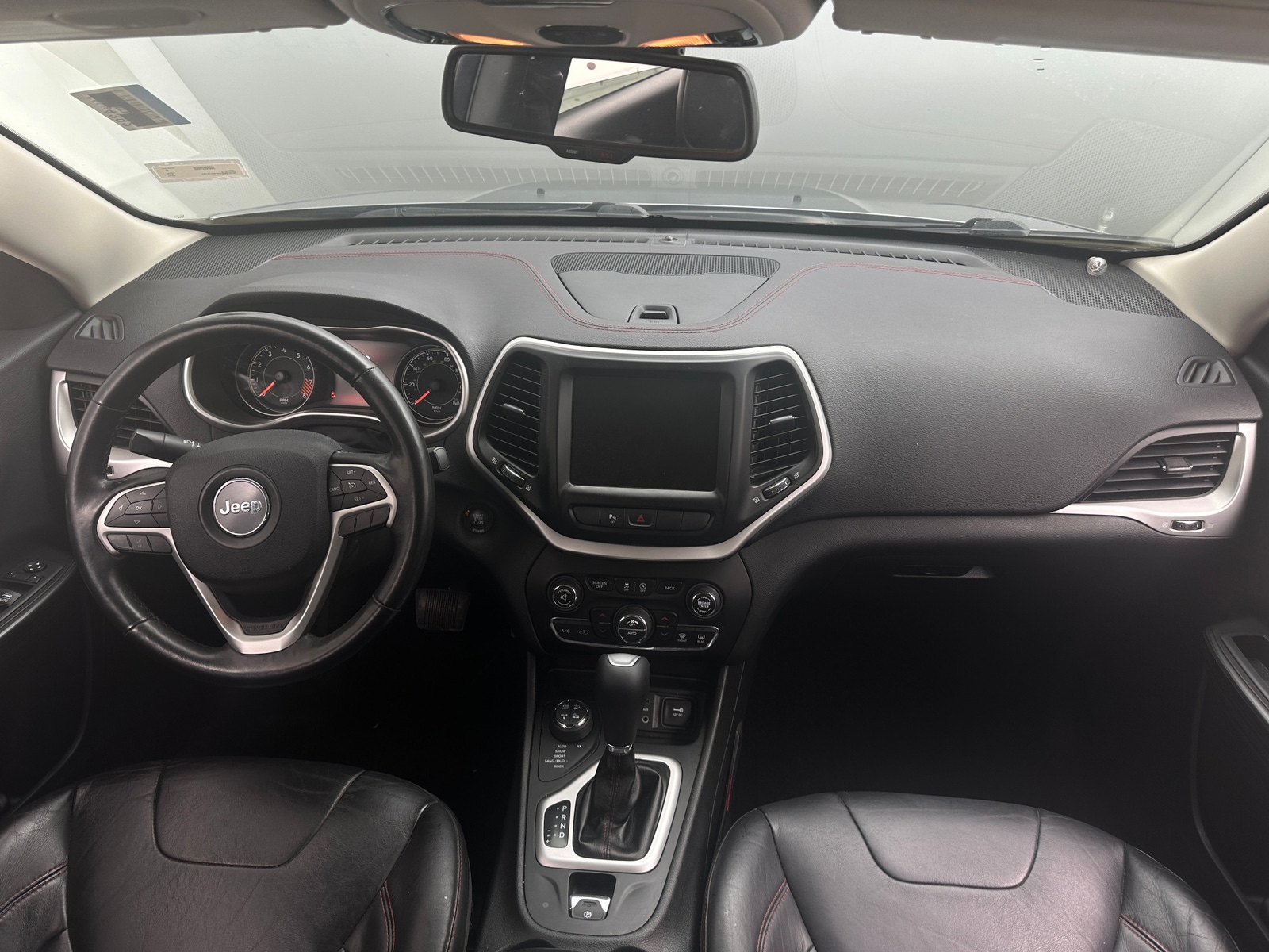 Thumbnail: 2015 Jeep Cherokee - 2