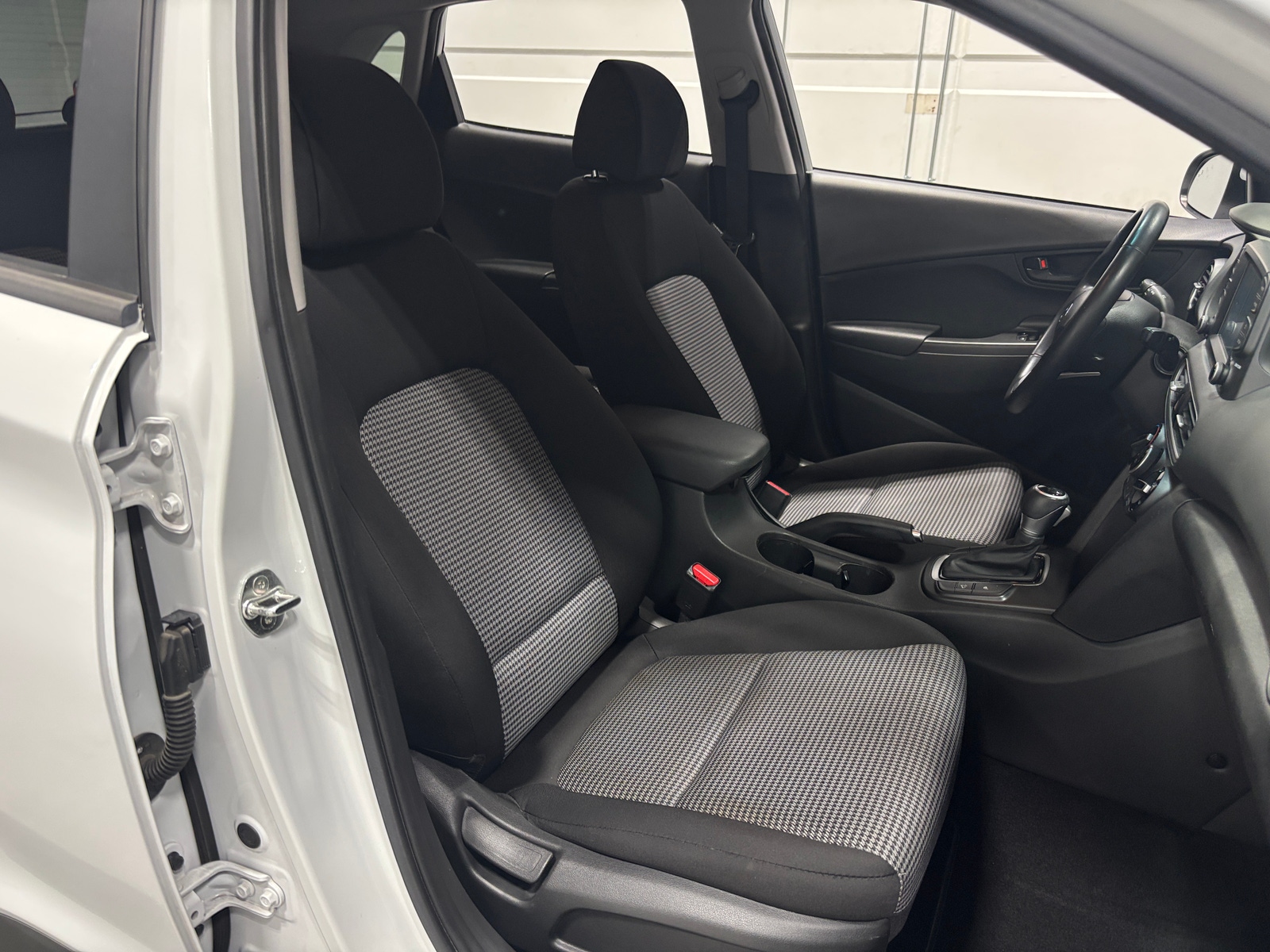 Thumbnail: 2019 Hyundai Kona - 2