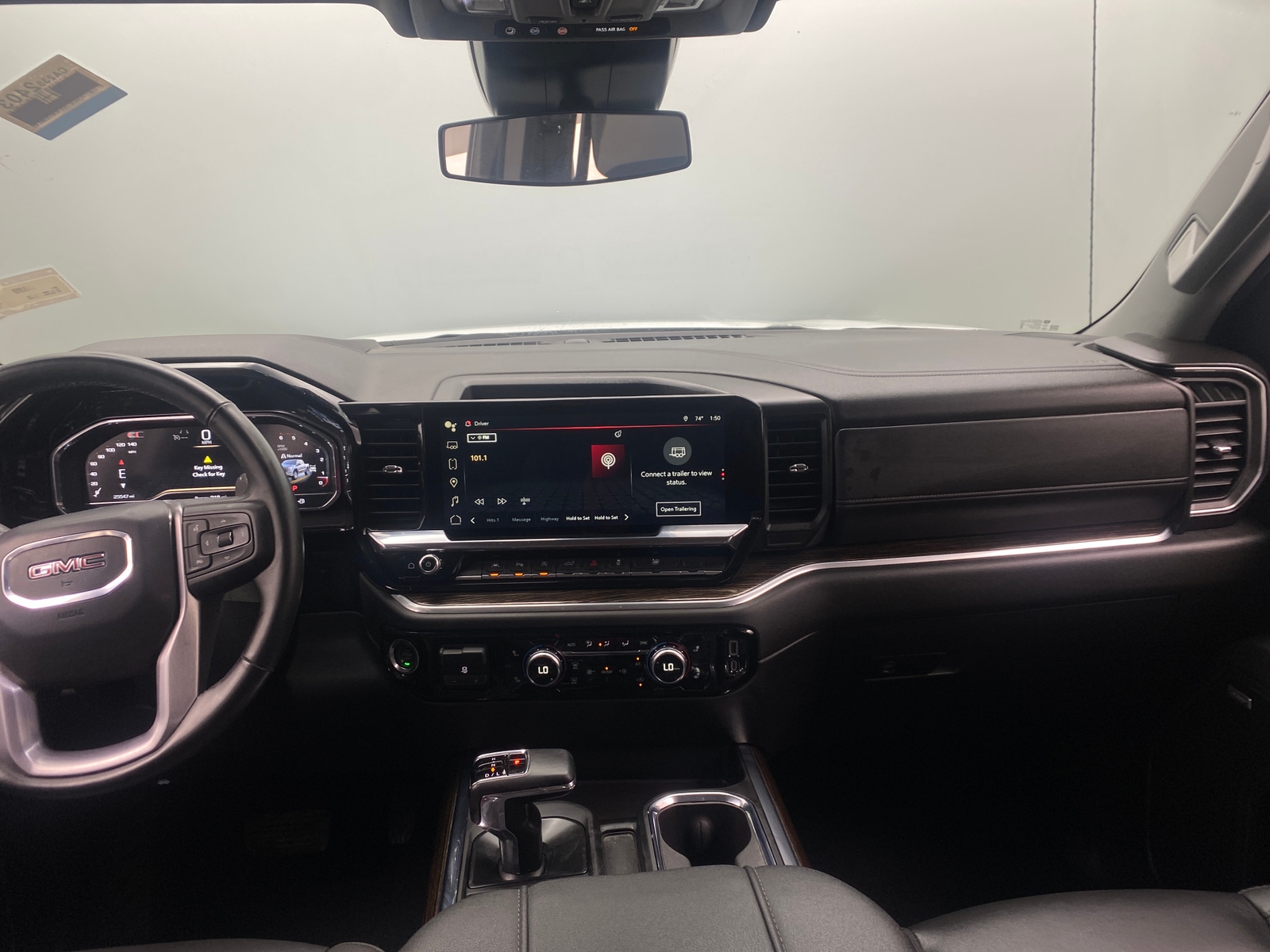 Thumbnail: 2025 GMC Sierra 1500 - 3