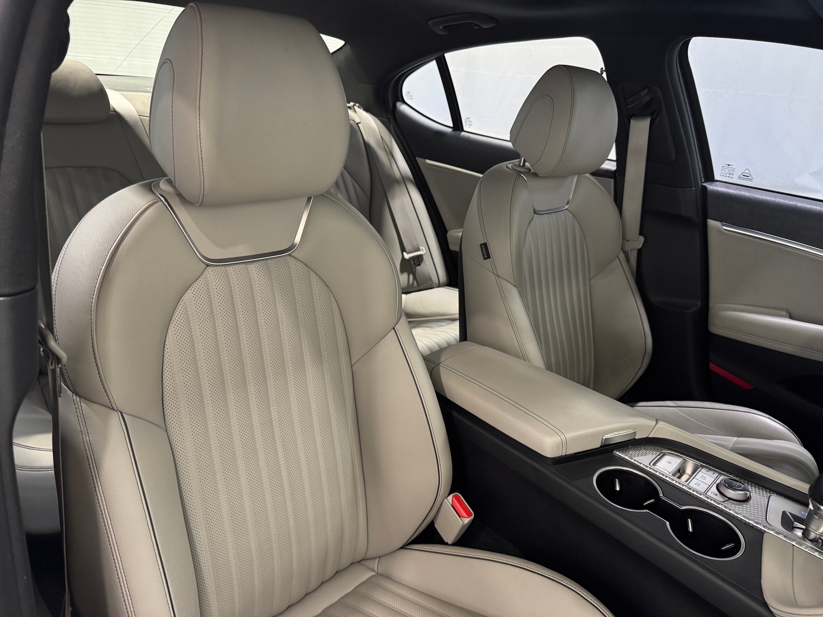 Thumbnail: 2022 Genesis G70 - 2