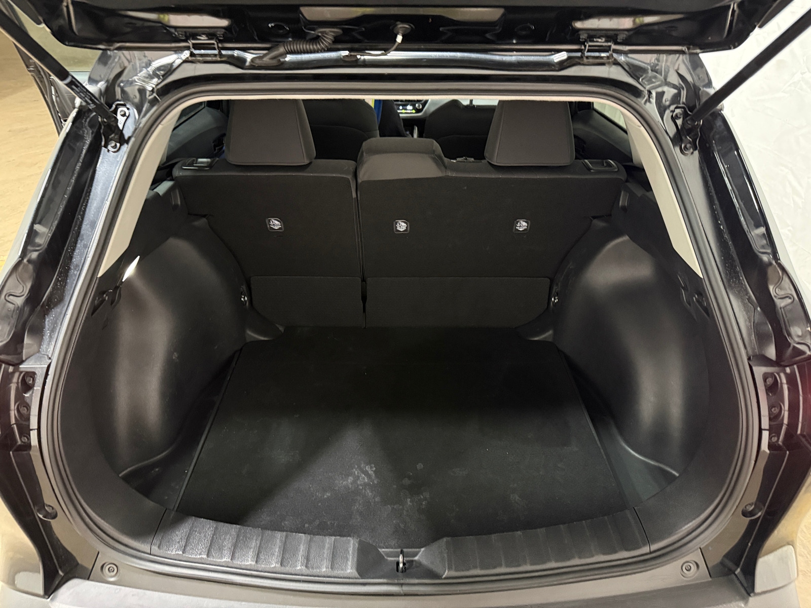 Thumbnail: 2025 Toyota Corolla Cross - 7