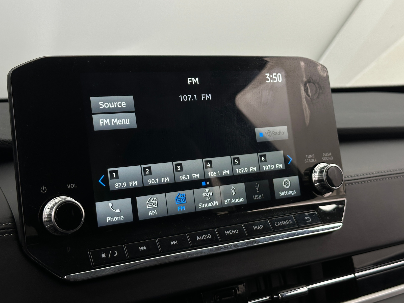 Thumbnail: 2023 Mitsubishi Outlander - 4