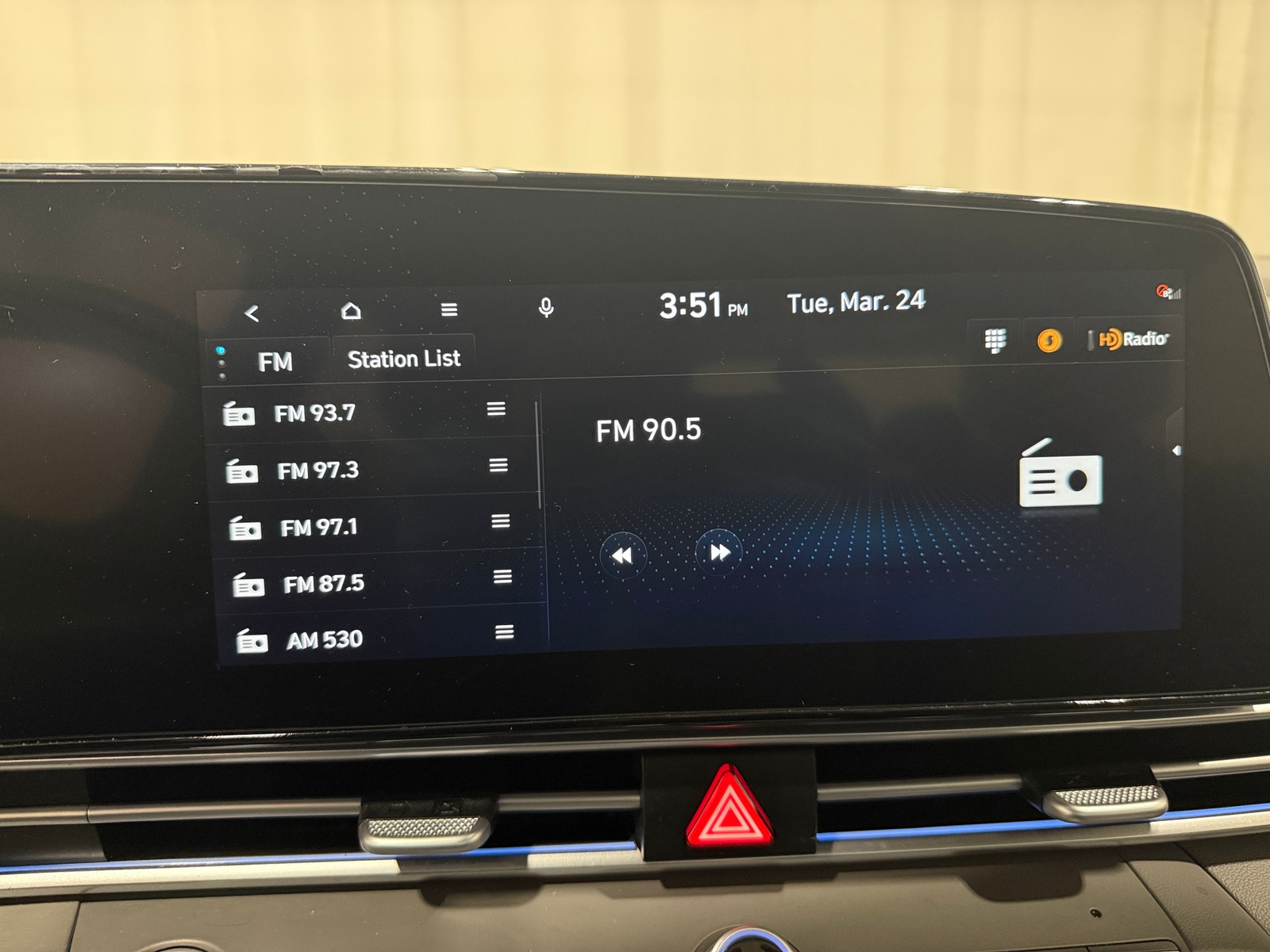Thumbnail: 2025 Hyundai Elantra - 4