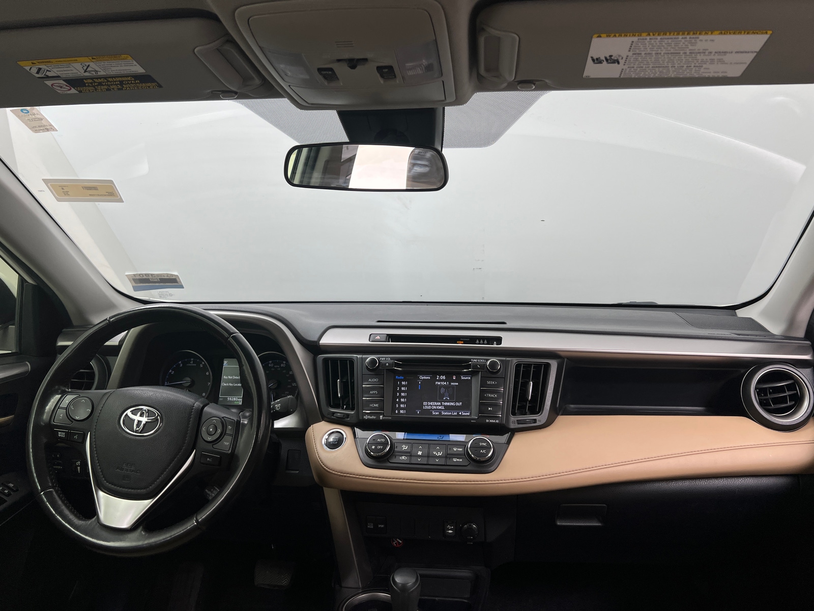 Thumbnail: 2018 Toyota RAV4 - 3