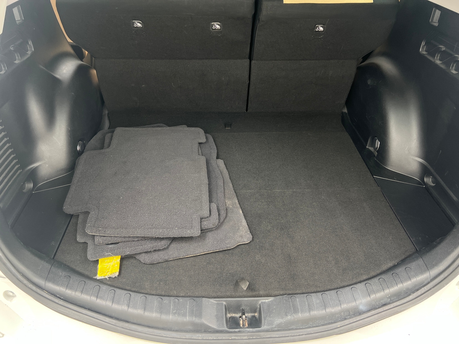 Thumbnail: 2018 Toyota RAV4 - 7