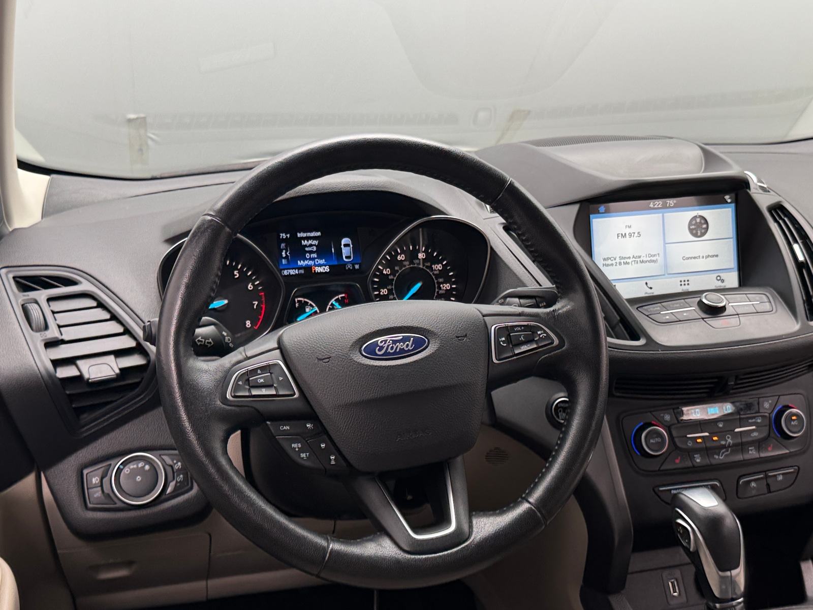 Thumbnail: 2019 Ford Escape - 4