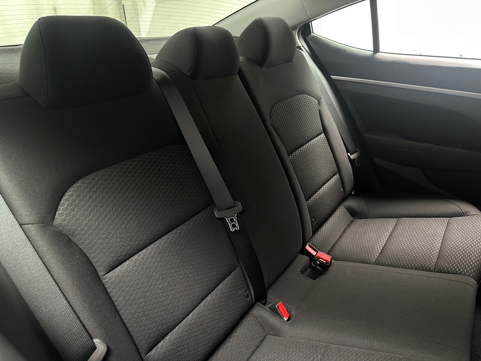 Thumbnail: 2020 Hyundai Elantra - 6