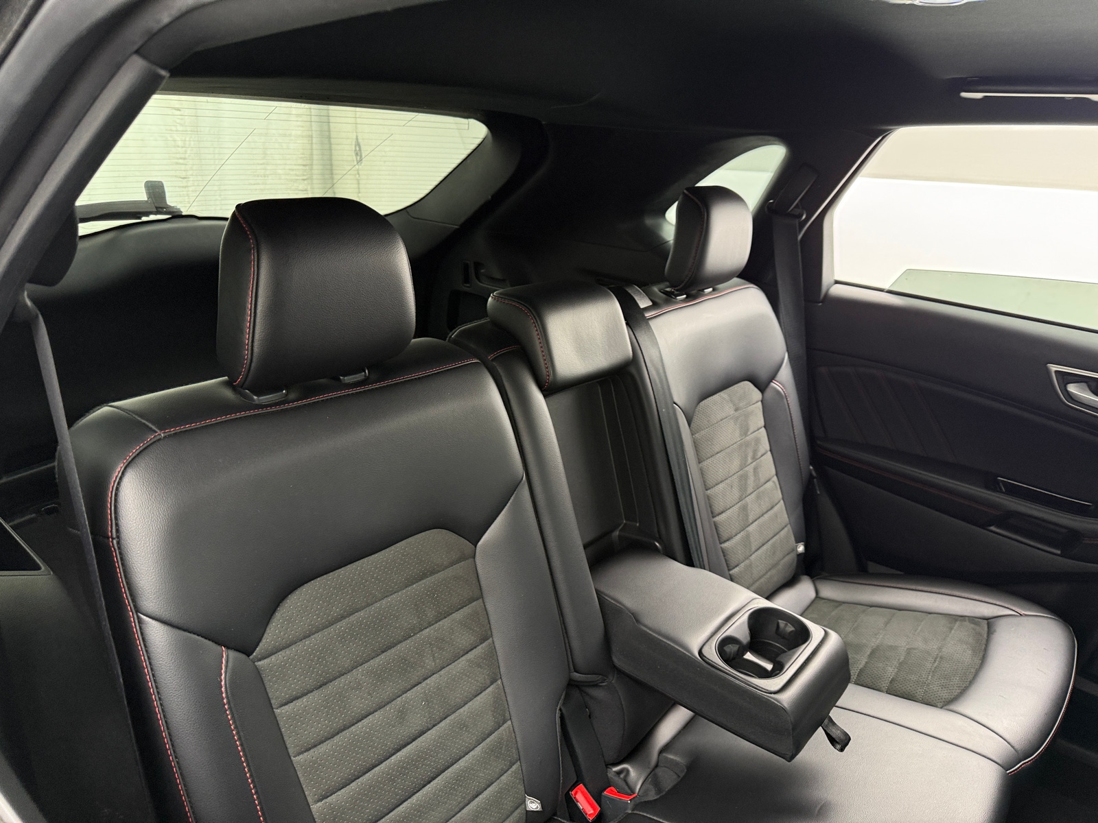 Thumbnail: 2020 Ford Edge - 6