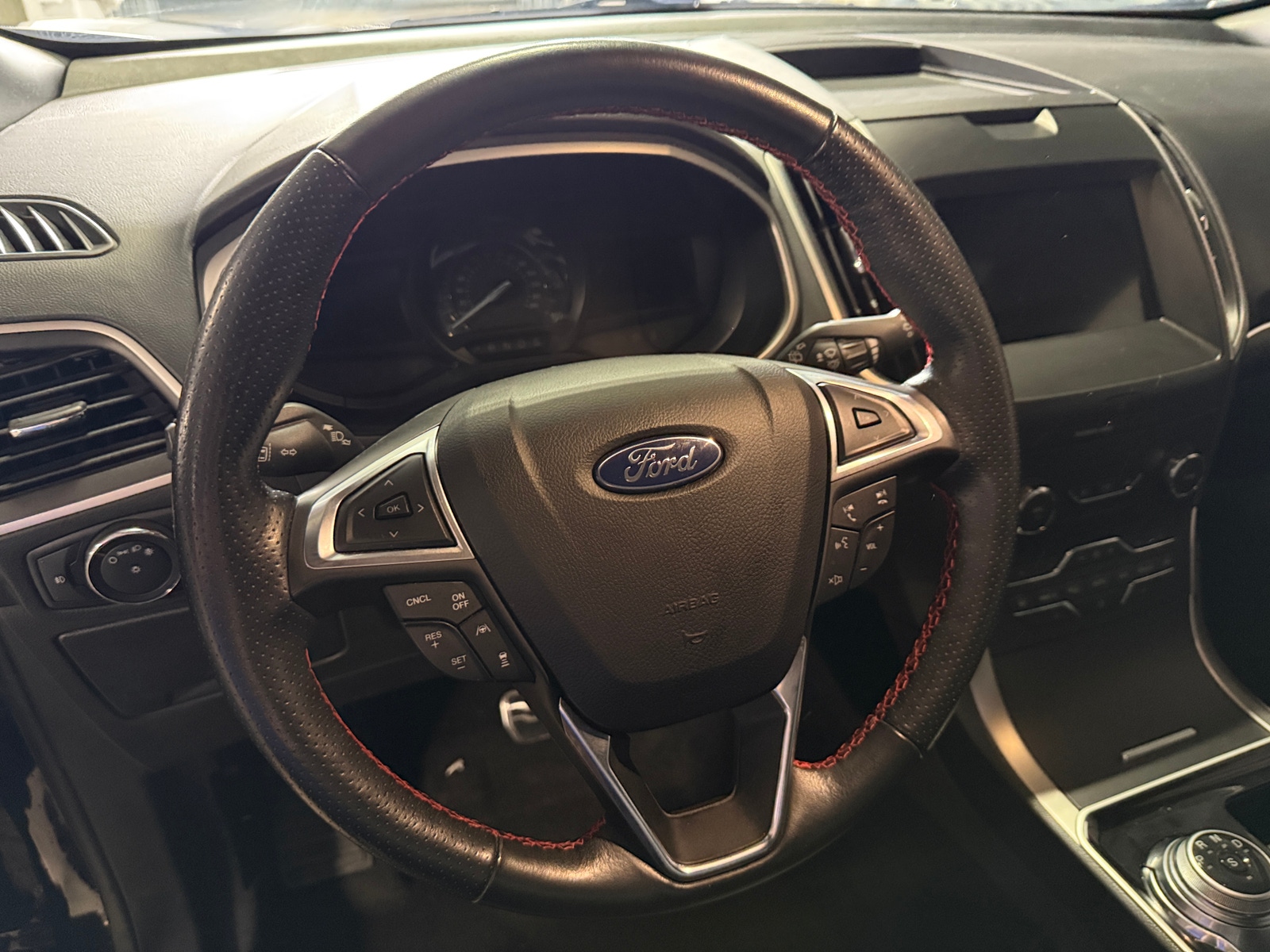 Thumbnail: 2020 Ford Edge - 5