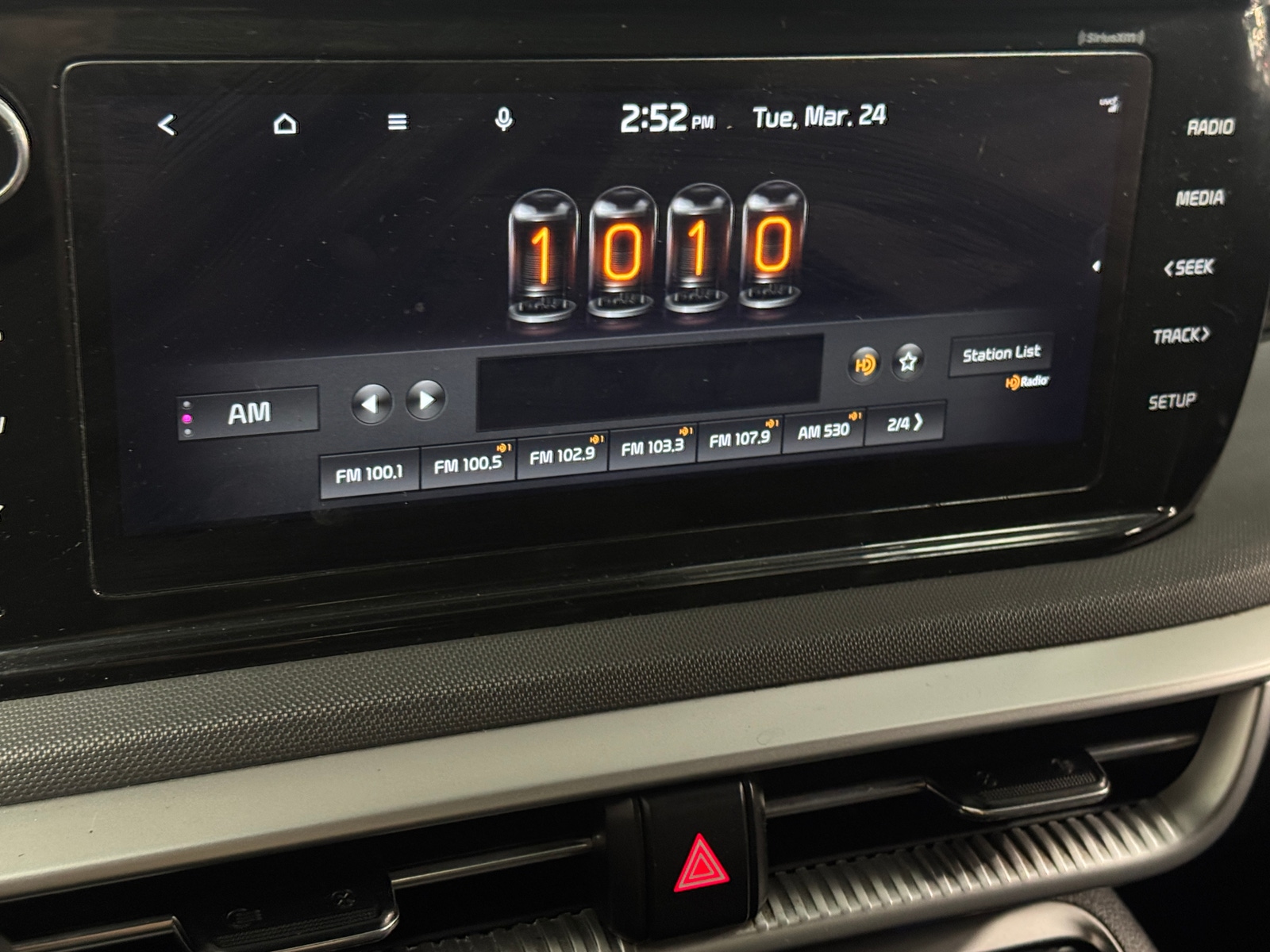 Thumbnail: 2022 Kia K5 - 4