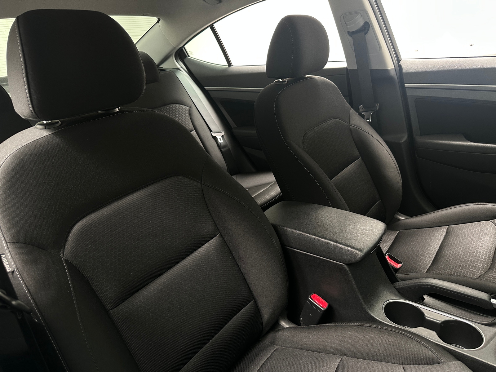 Thumbnail: 2018 Hyundai Elantra - 2