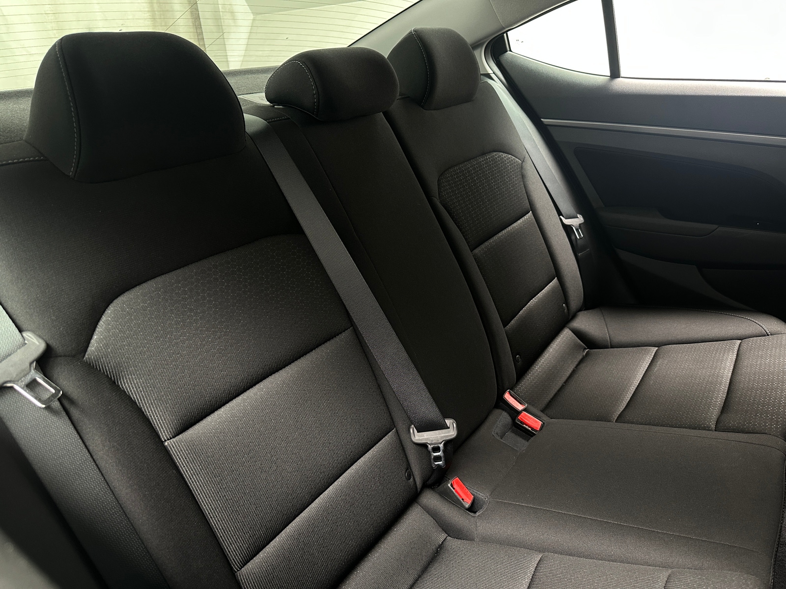 Thumbnail: 2018 Hyundai Elantra - 6