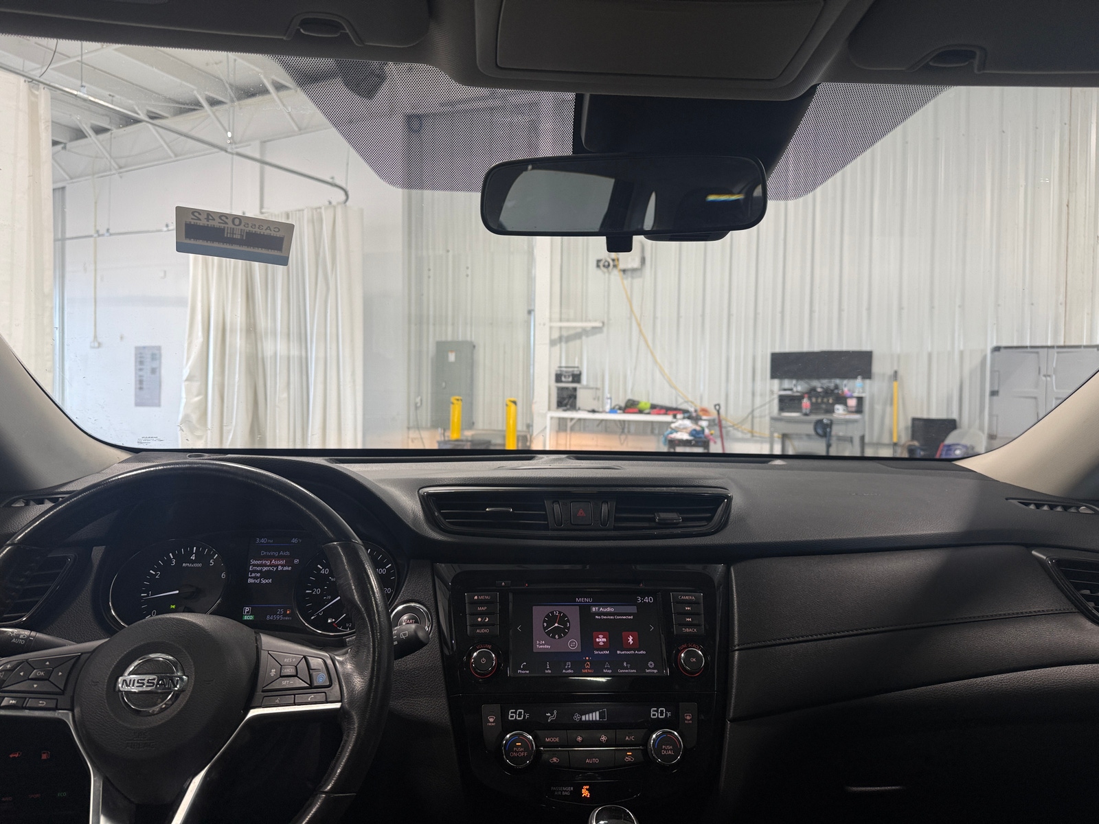 Thumbnail: 2019 Nissan Rogue - 3