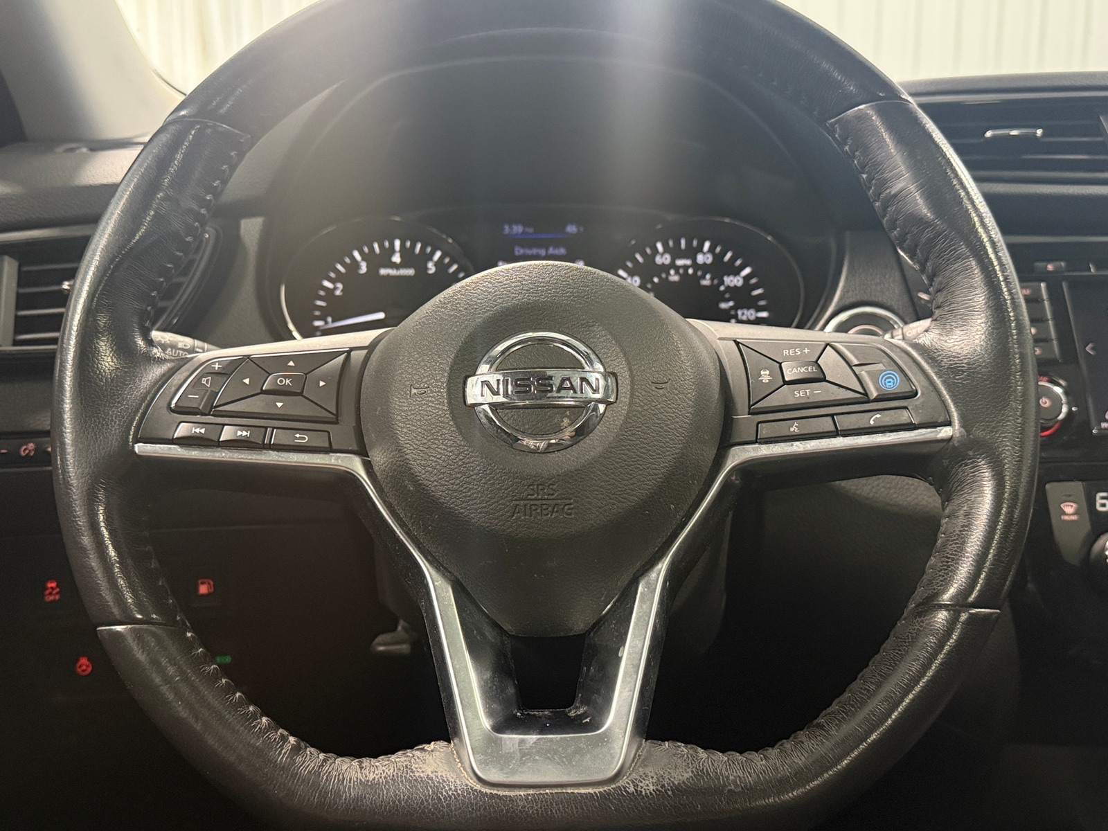 Thumbnail: 2019 Nissan Rogue - 5