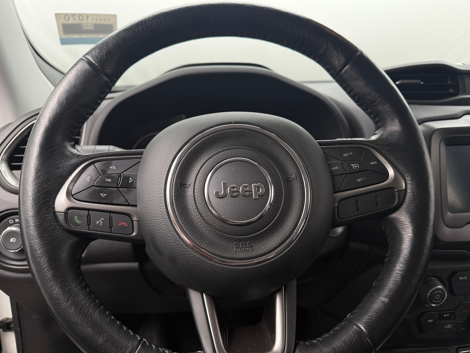 Thumbnail: 2019 Jeep Renegade - 4