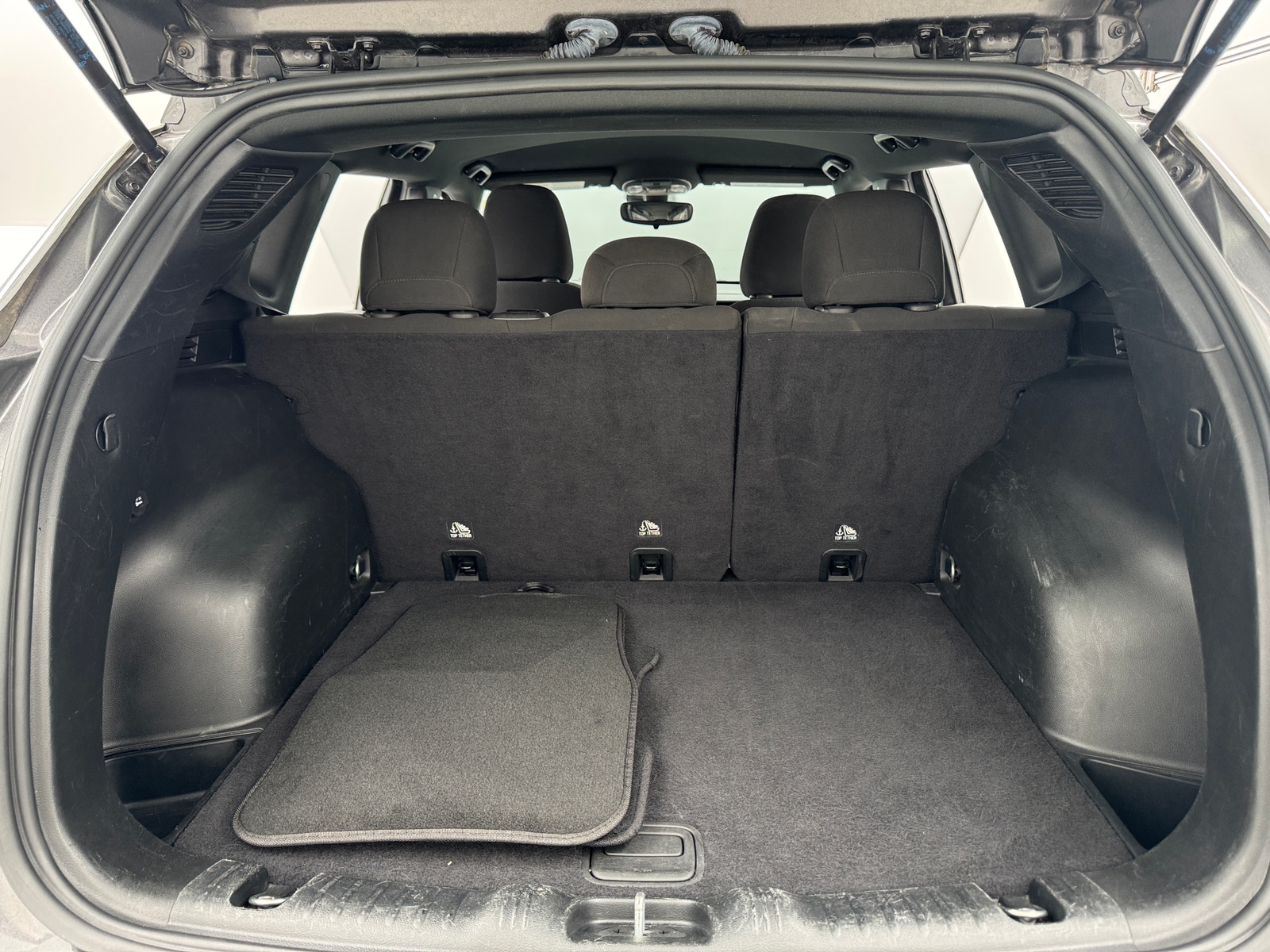 Thumbnail: 2023 Jeep Compass - 7