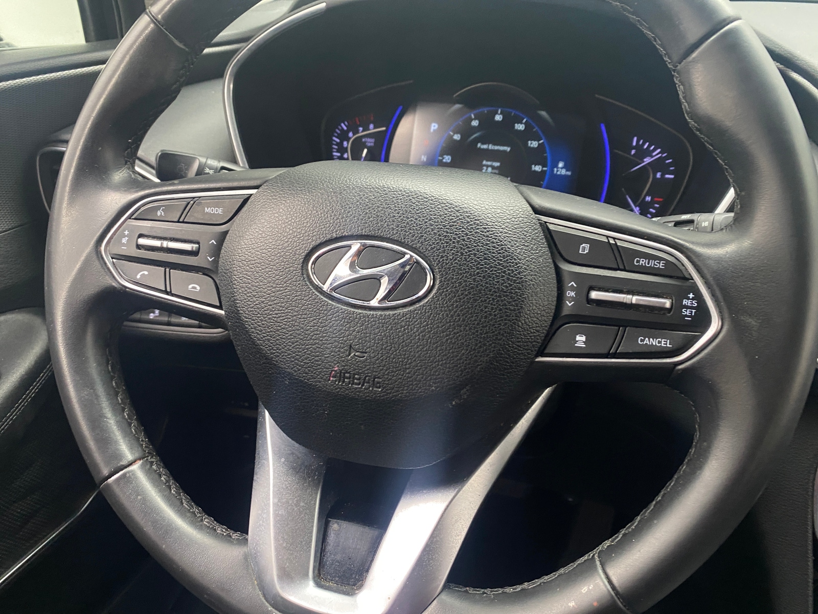 Thumbnail: 2019 Hyundai Santa Fe - 5