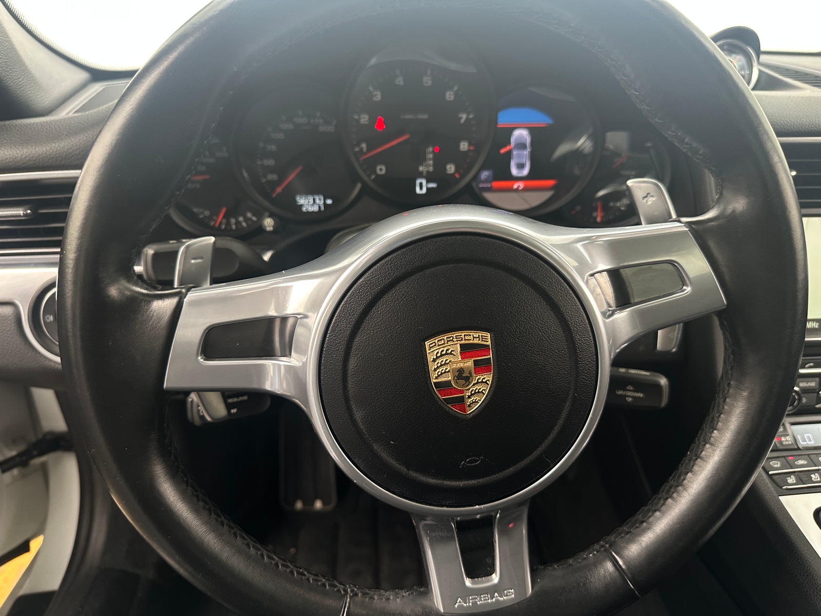 Thumbnail: 2014 Porsche 911 - 3