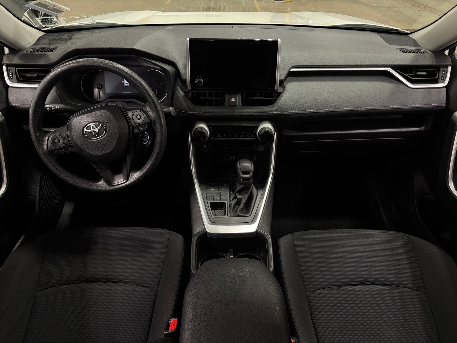 Thumbnail: 2023 Toyota RAV4 - 3