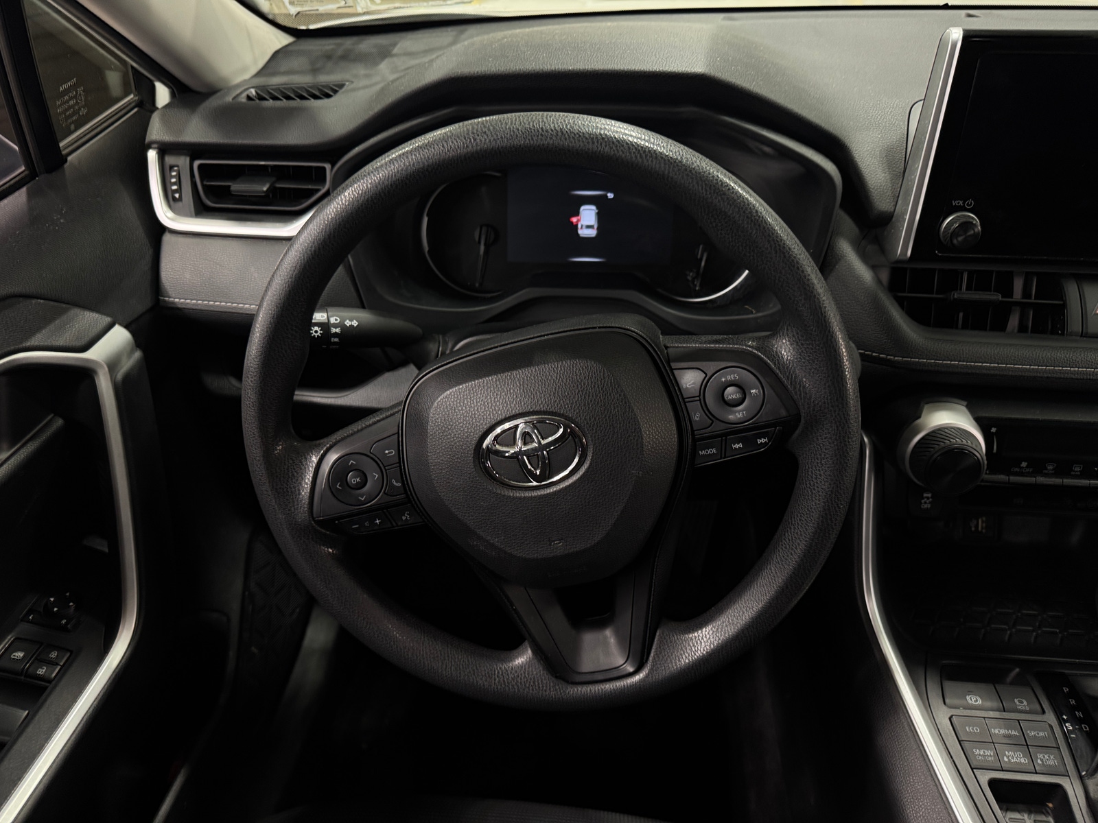 Thumbnail: 2023 Toyota RAV4 - 5