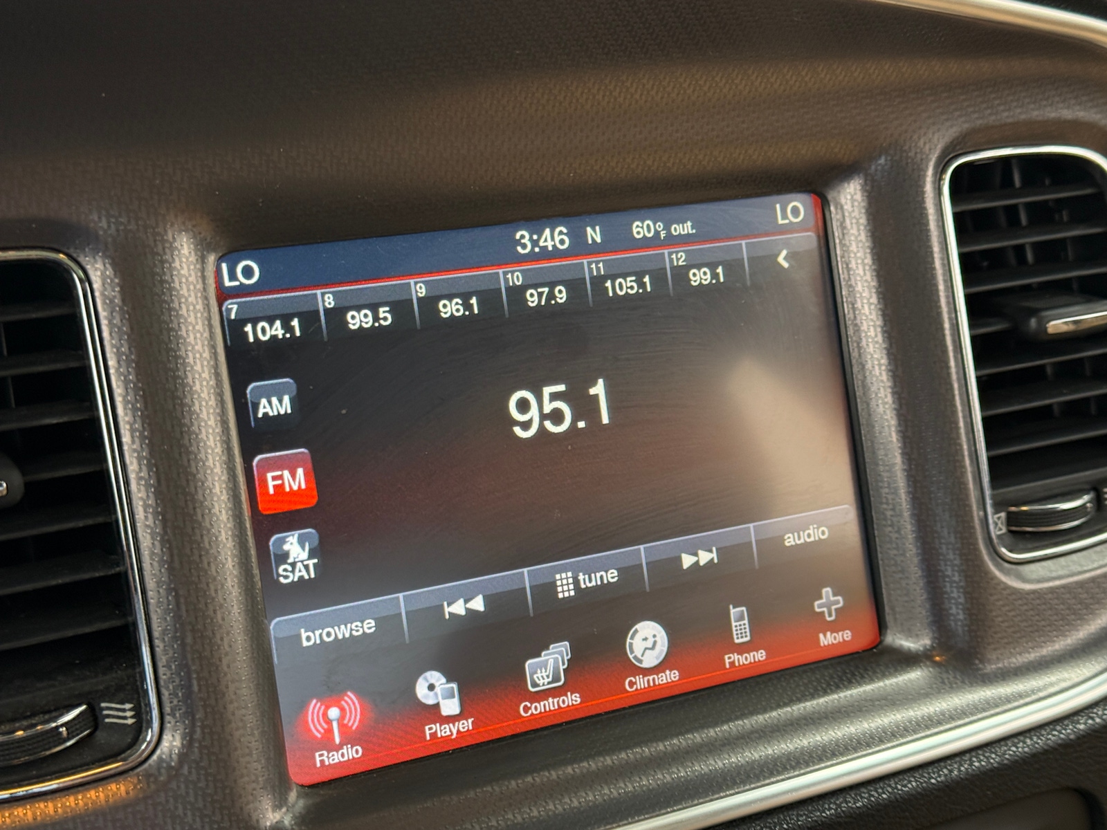 Thumbnail: 2011 Dodge Charger - 4