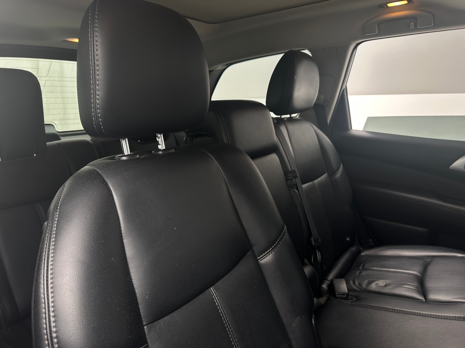 Thumbnail: 2017 Nissan Pathfinder - 5