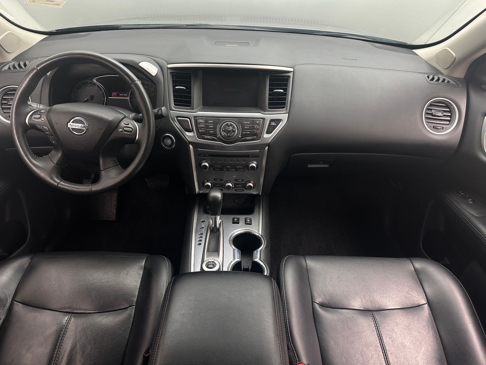 Thumbnail: 2017 Nissan Pathfinder - 2