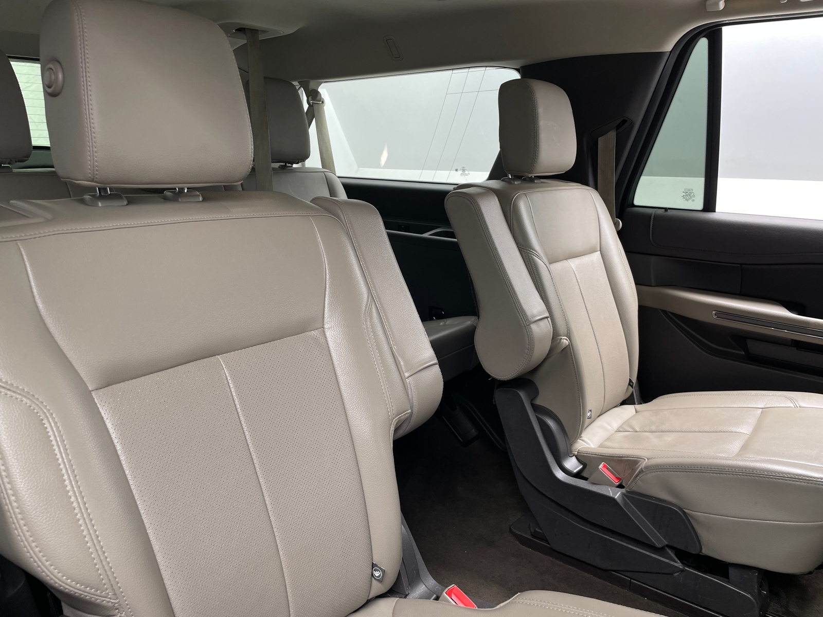 Thumbnail: 2020 Ford Expedition MAX - 5