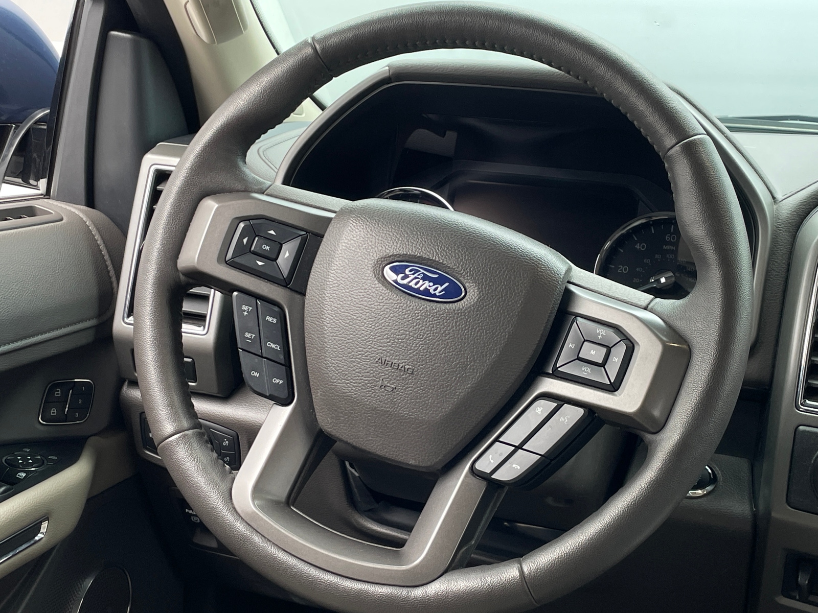 Thumbnail: 2020 Ford Expedition MAX - 4