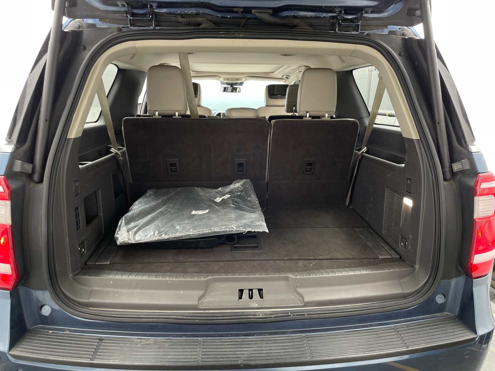 Thumbnail: 2020 Ford Expedition MAX - 6