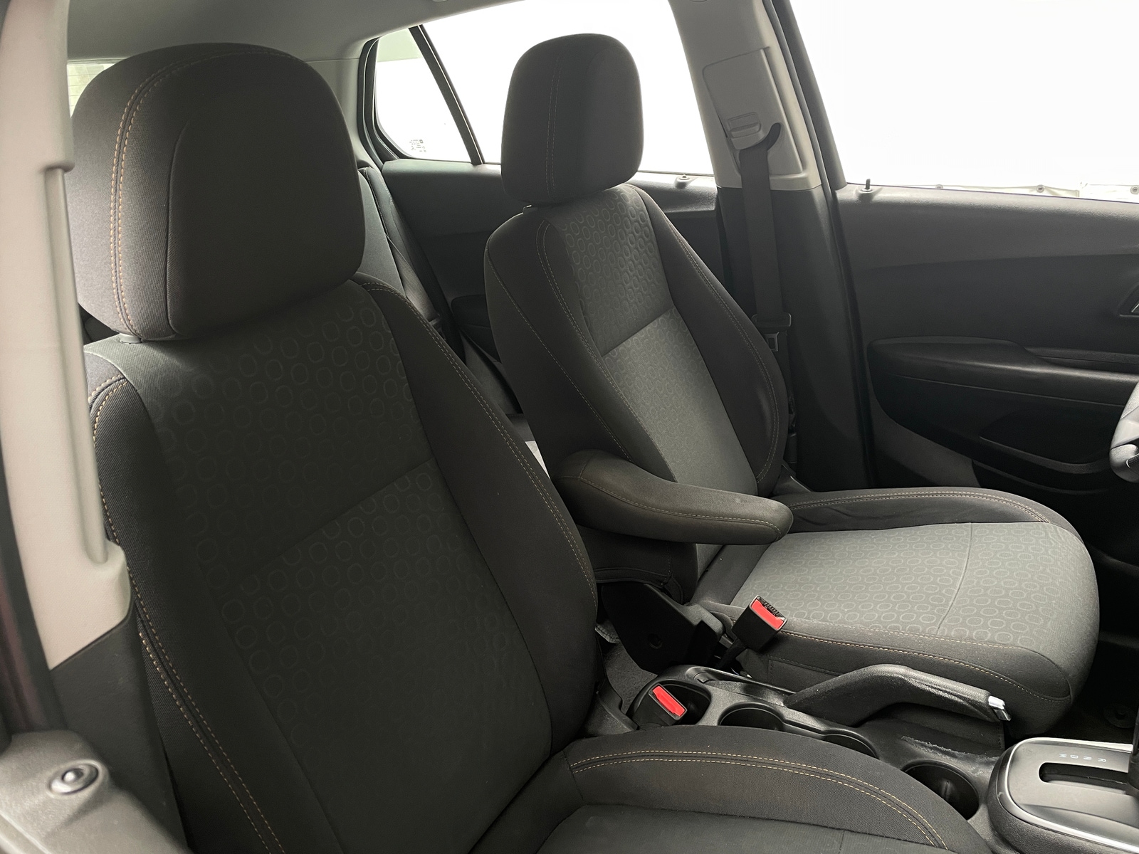 Thumbnail: 2020 Chevrolet Trax - 2