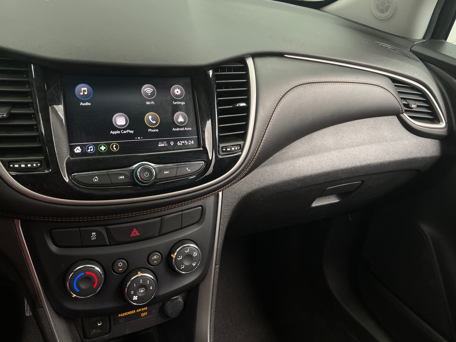 Thumbnail: 2020 Chevrolet Trax - 4