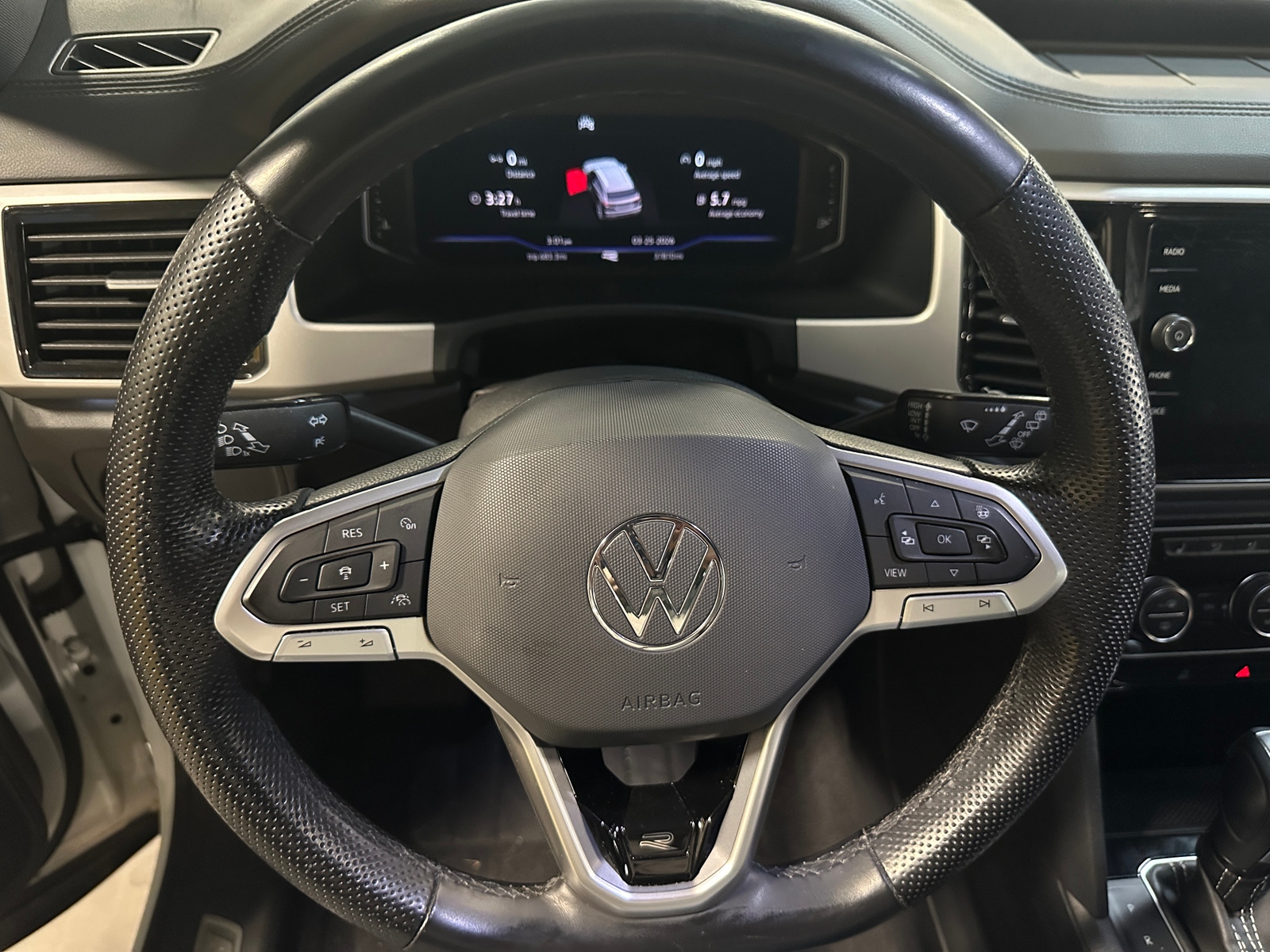 Thumbnail: 2023 Volkswagen Atlas - 4