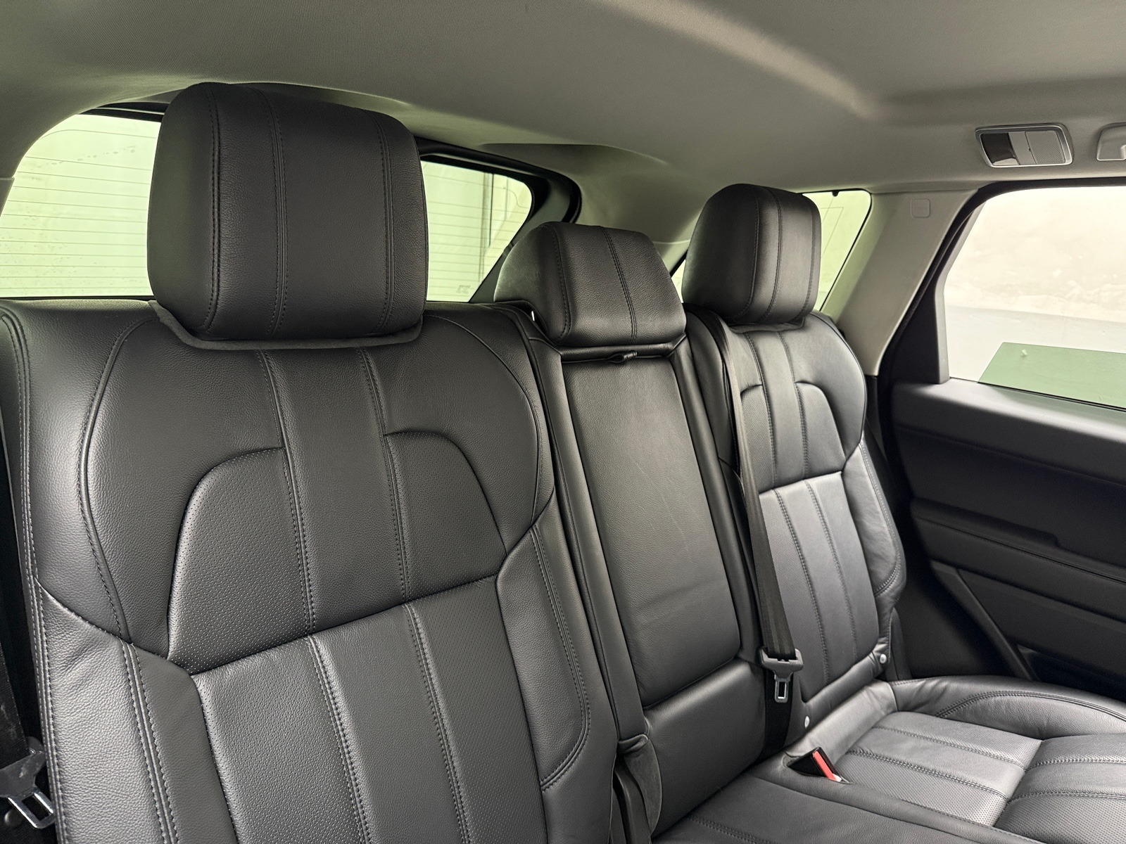 Thumbnail: 2016 Land Rover Range Rover Sport - 5