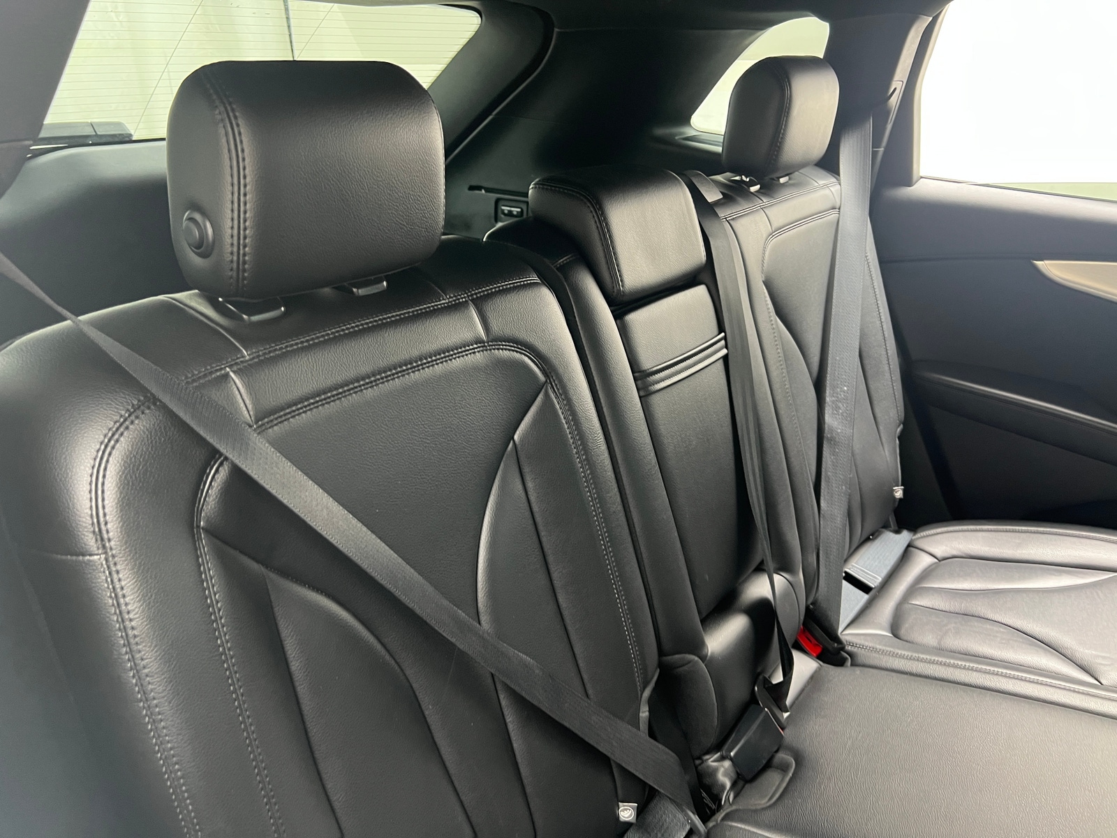 Thumbnail: 2019 Lincoln Nautilus - 5