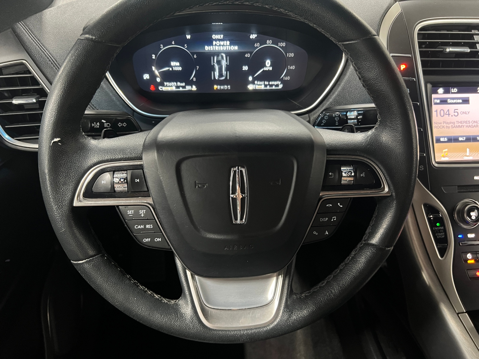 Thumbnail: 2019 Lincoln Nautilus - 4