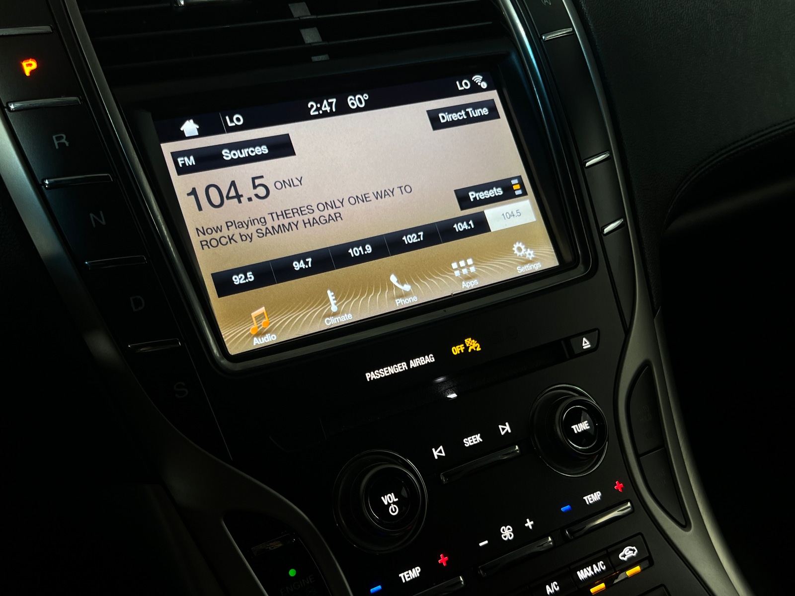 Thumbnail: 2019 Lincoln Nautilus - 3