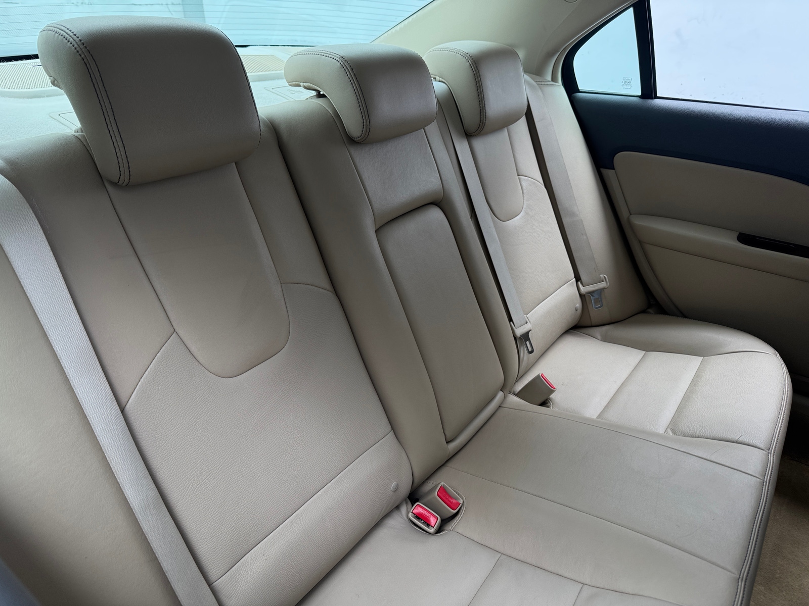 Thumbnail: 2010 Ford Fusion - 5